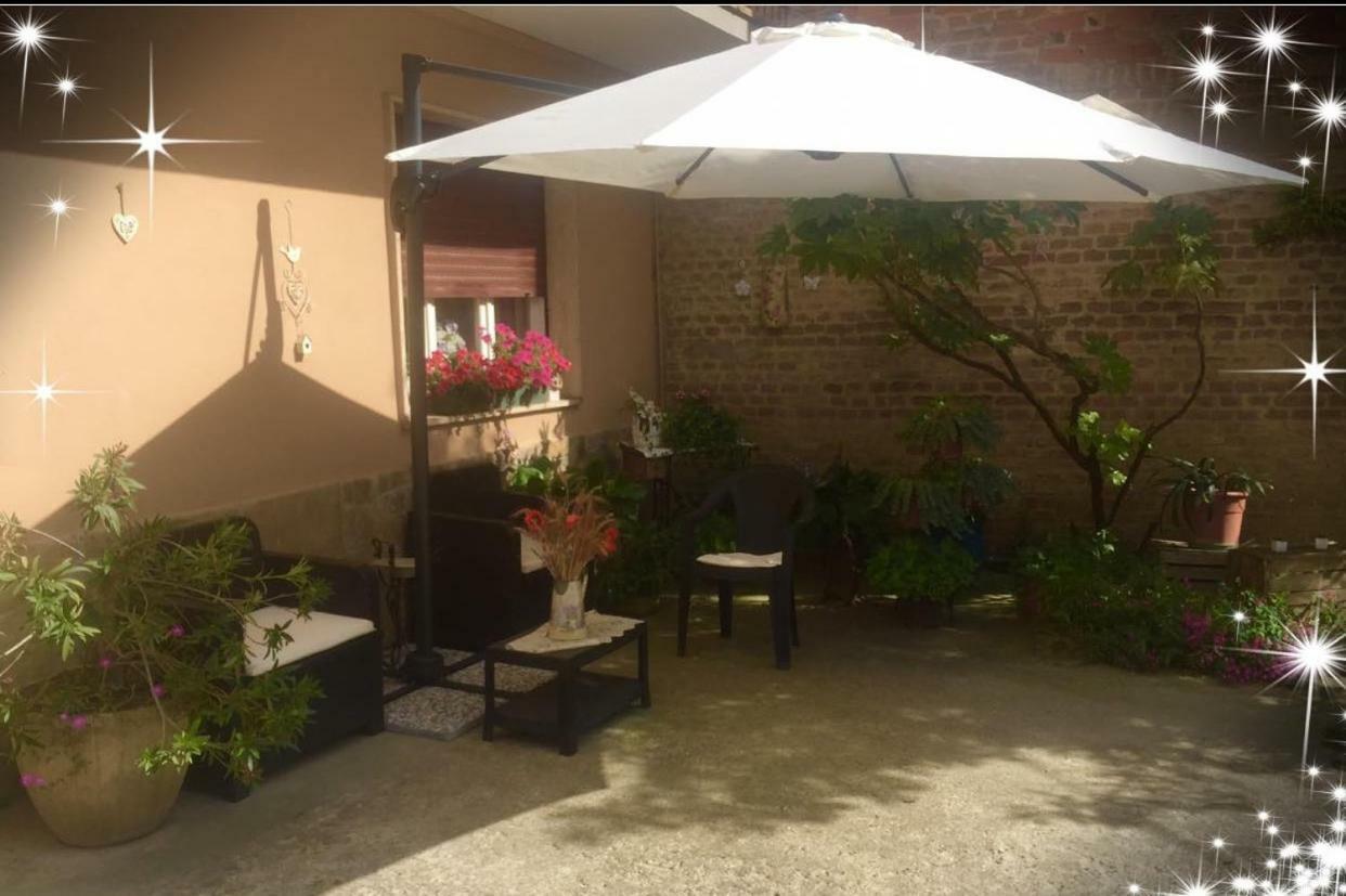 Felix House Bed and Breakfast Codevilla Buitenkant foto